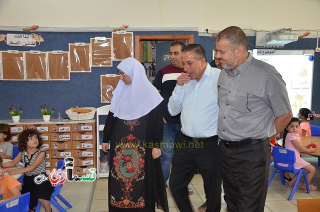 فيديو: الاطفال يعانقون الرئيس عادل بدير في افتتاح العام الدراسي في روضة افاق ودار الارقم